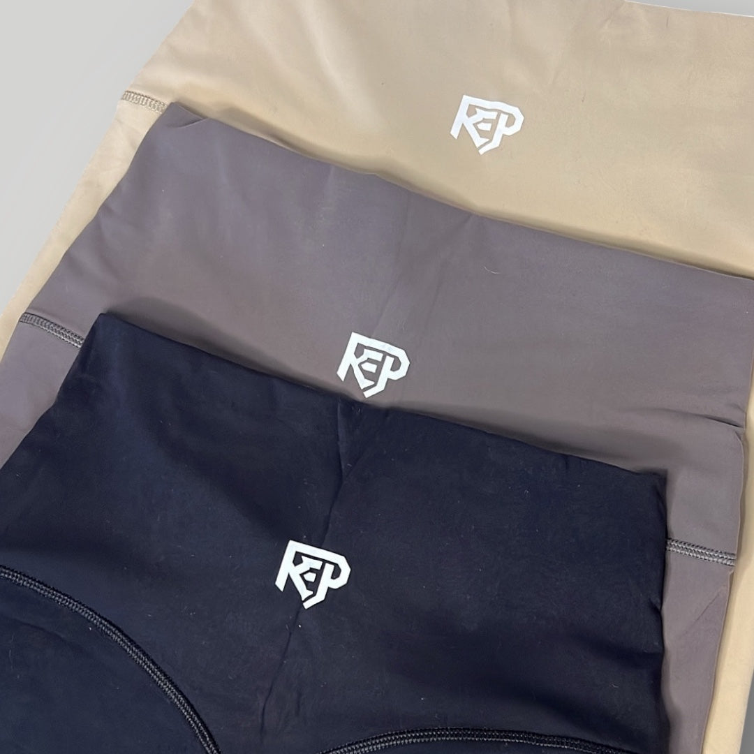 Signature Bike shorts